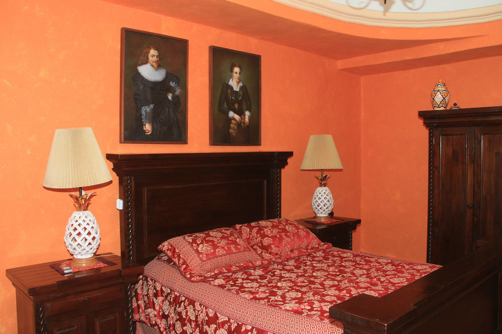 Collection O Casa Bella Hotel Boutique, Кабо-Сан-Лукас Экстерьер фото